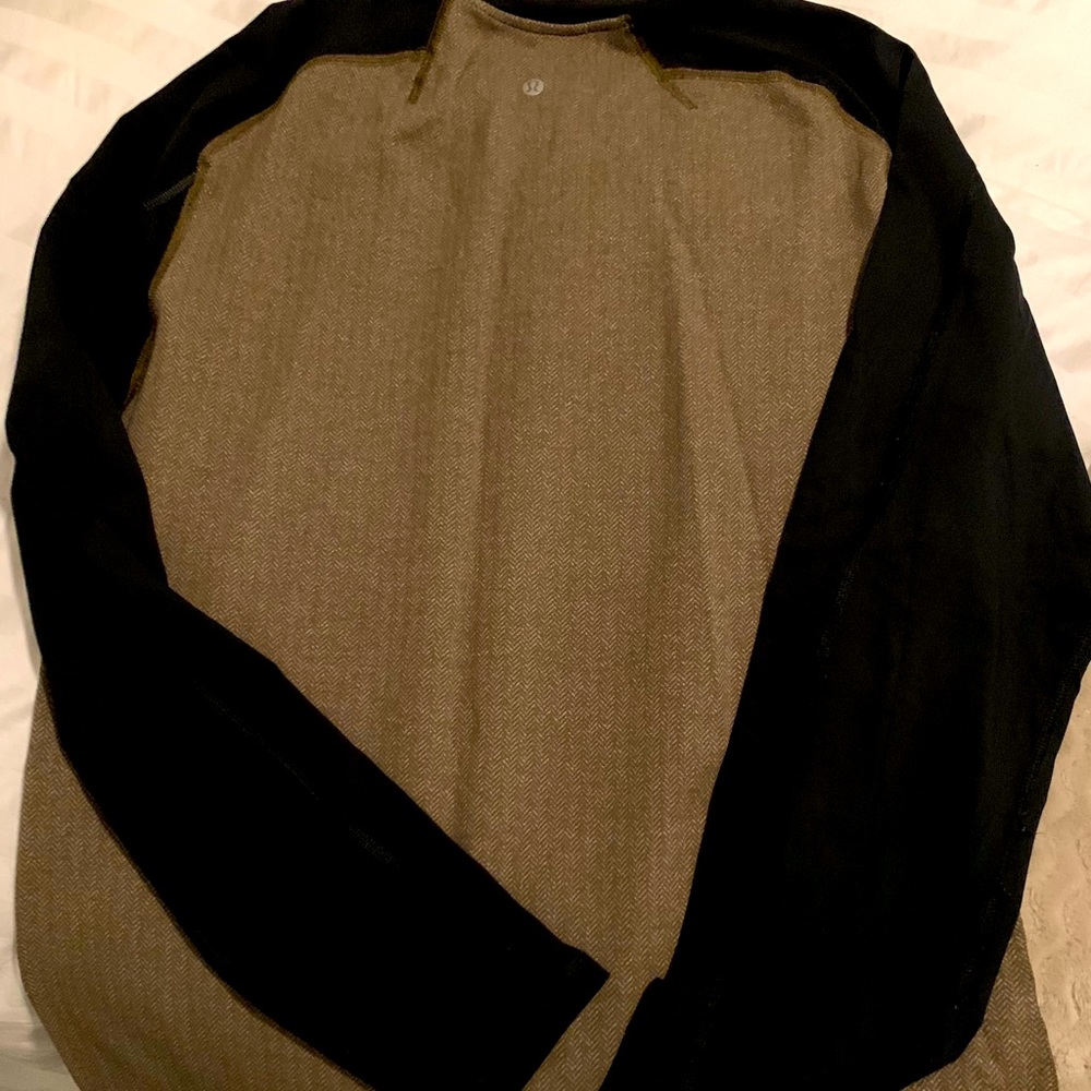 Lululemon performance sweater